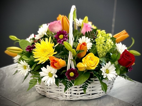 711 - Field of Flowers Basket